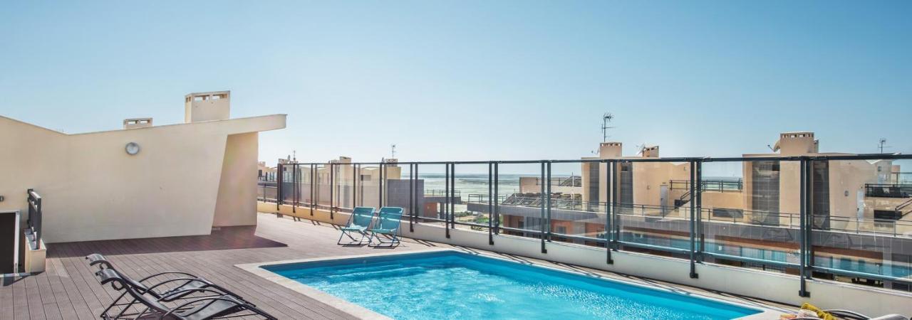Sunset Home Olhão- Modern 3 bed Luxury Apartment with rooftop pool Exterior foto