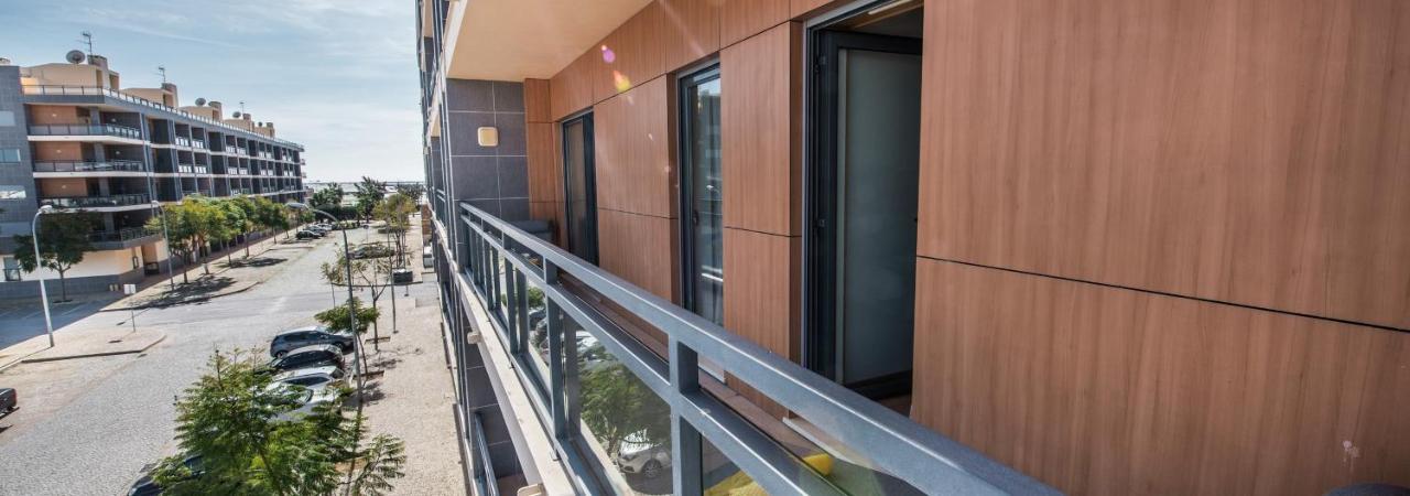 Sunset Home Olhão- Modern 3 bed Luxury Apartment with rooftop pool Exterior foto
