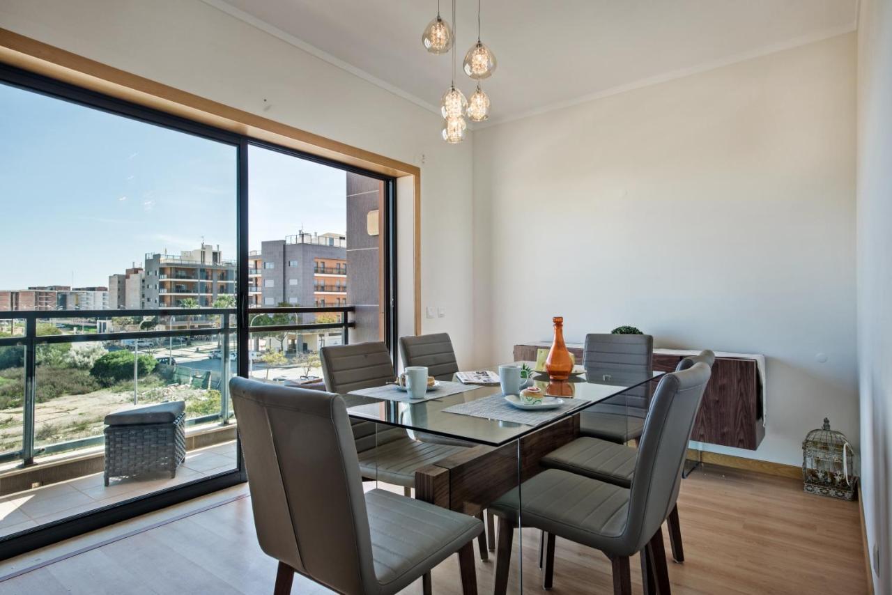 Sunset Home Olhão- Modern 3 bed Luxury Apartment with rooftop pool Exterior foto