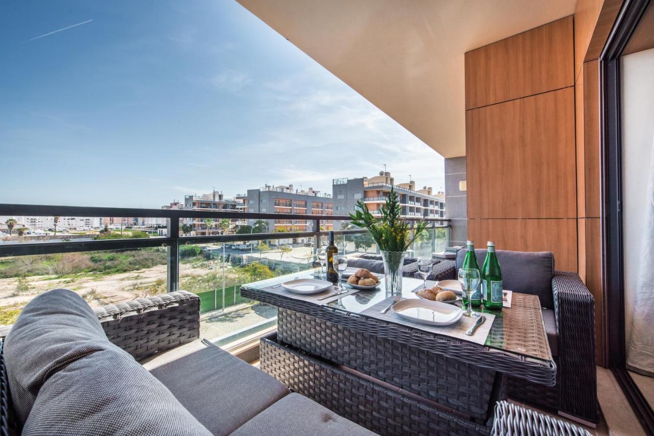Sunset Home Olhão- Modern 3 bed Luxury Apartment with rooftop pool Exterior foto