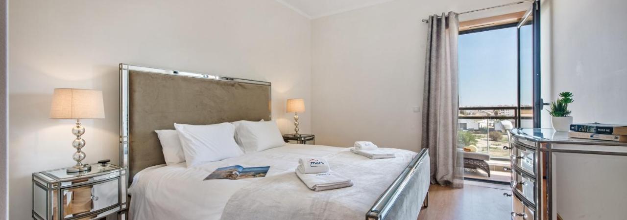 Sunset Home Olhão- Modern 3 bed Luxury Apartment with rooftop pool Exterior foto