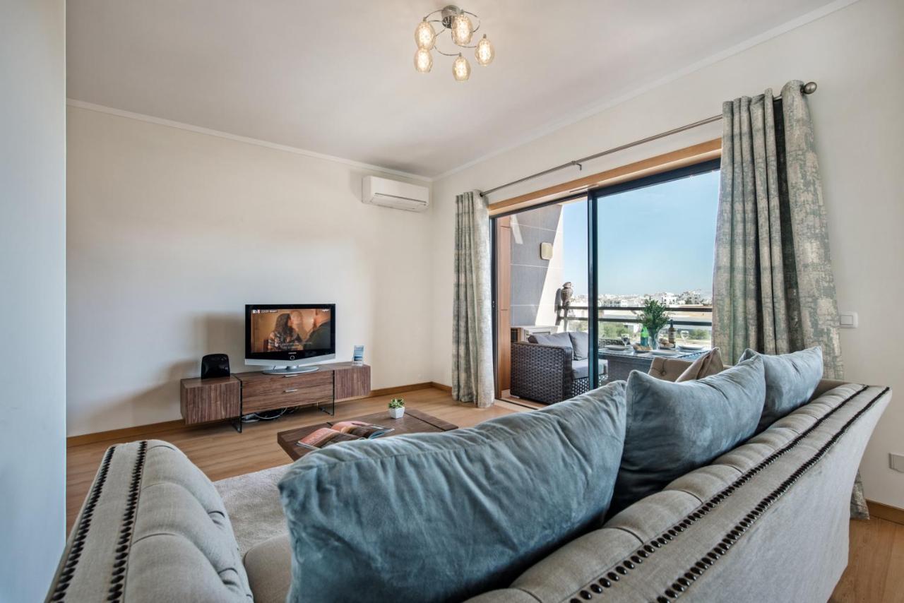 Sunset Home Olhão- Modern 3 bed Luxury Apartment with rooftop pool Exterior foto