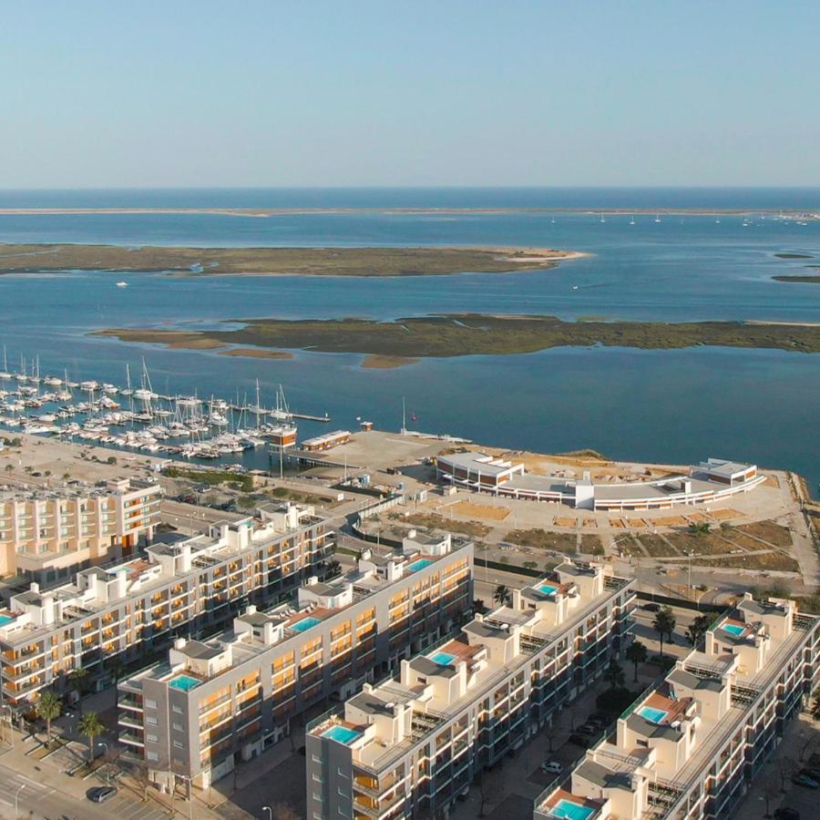 Sunset Home Olhão- Modern 3 bed Luxury Apartment with rooftop pool Exterior foto
